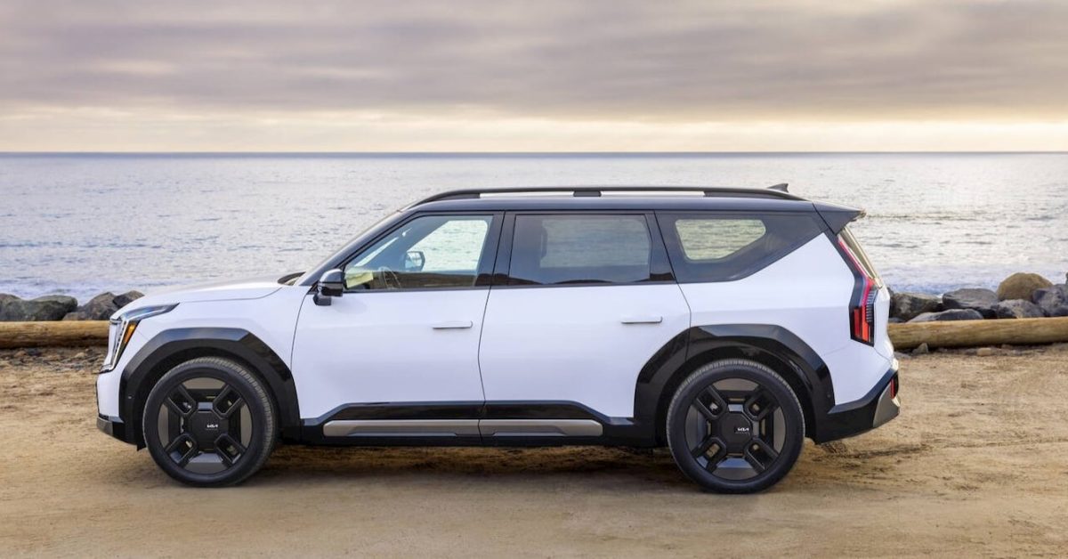 Kia is offering big discounts on the EV9, with over $15,000 off at some dealers