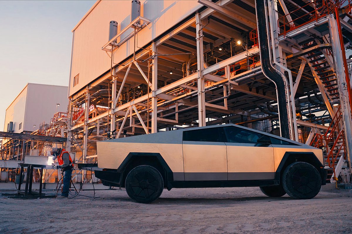 Tesla Commissions Texas Lithium Refinery To Secure EV Supply