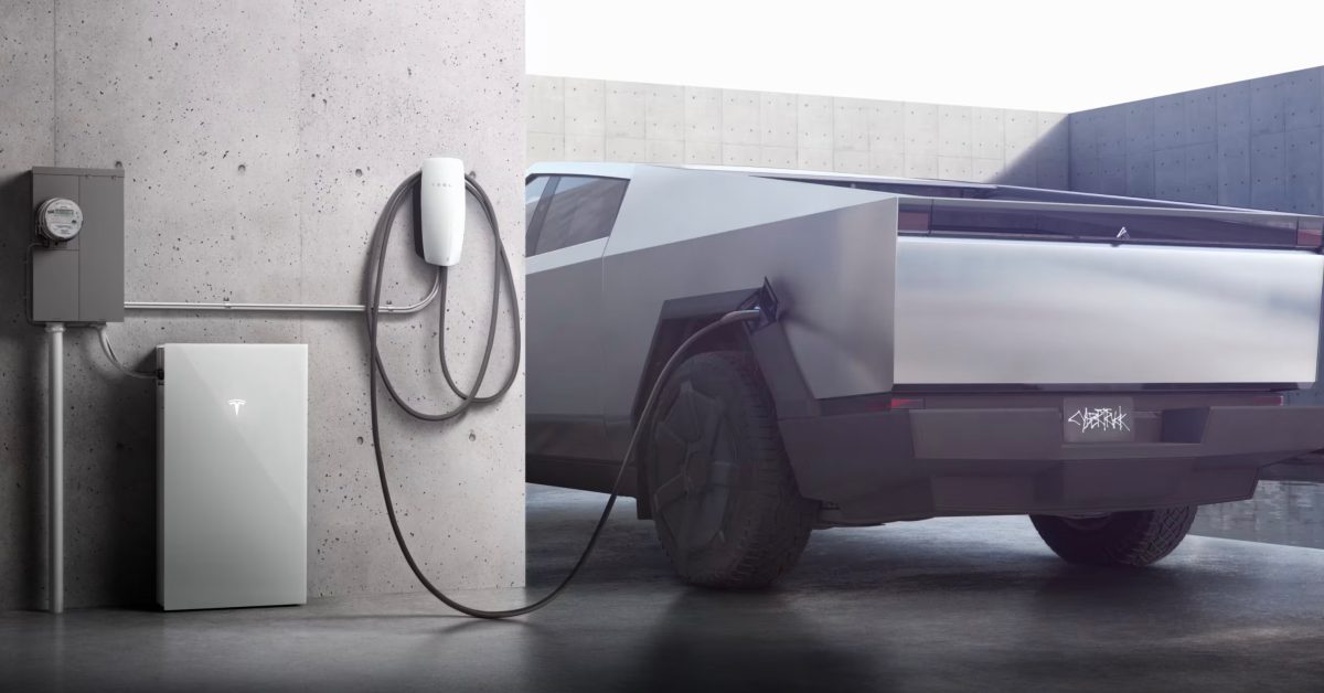 Tesla Cybertruck Powershare finally backs up homes with a Powerwall 3