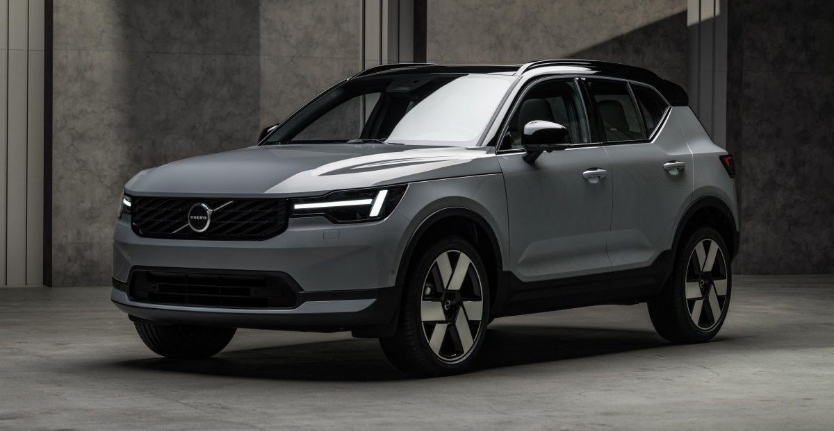 Volvo cancels EX40 in the US, updates XC40 with better sensors and Gemini AI